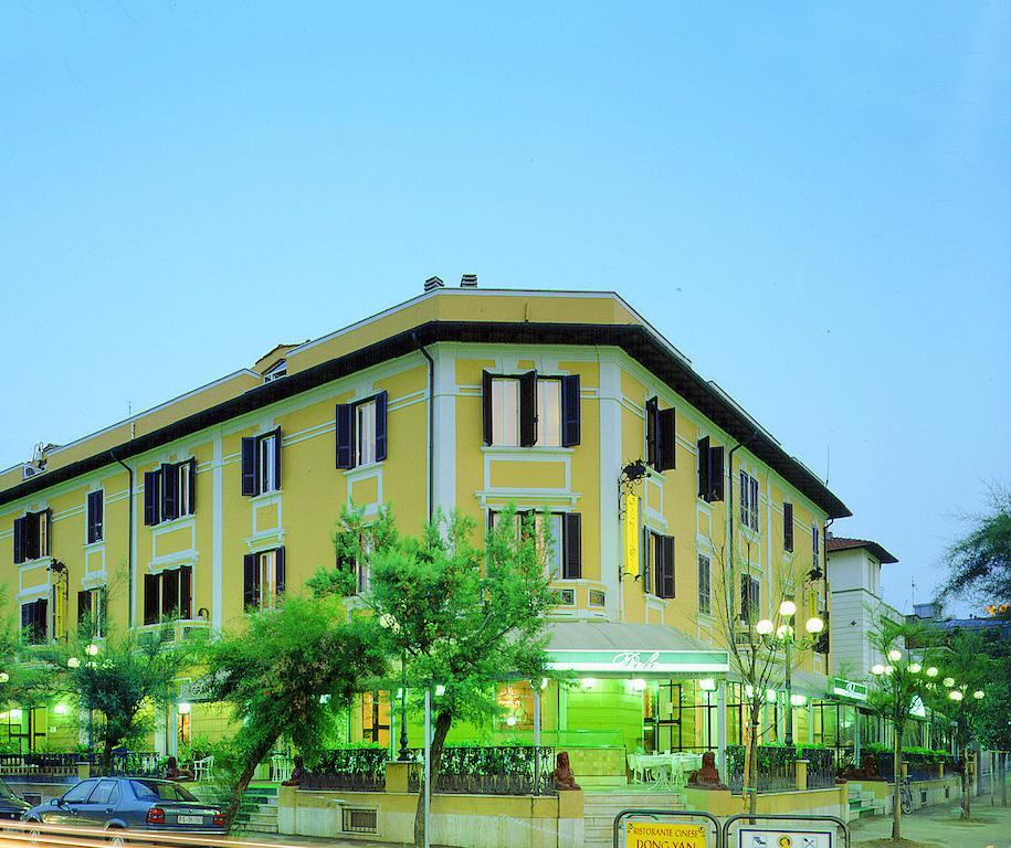 Nouvel Hotel Des Bains Pesaro Esterno foto